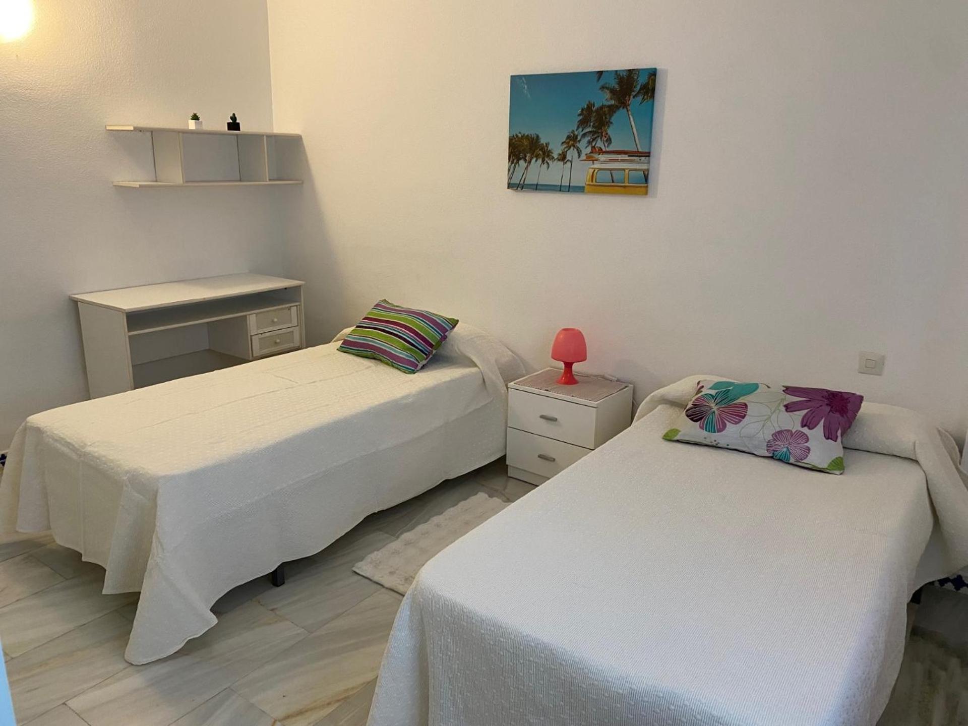 Bahia De Estepona Bagian luar foto