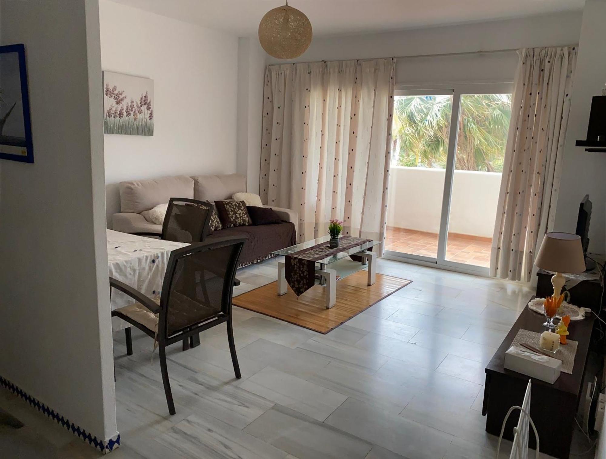 Bahia De Estepona Bagian luar foto