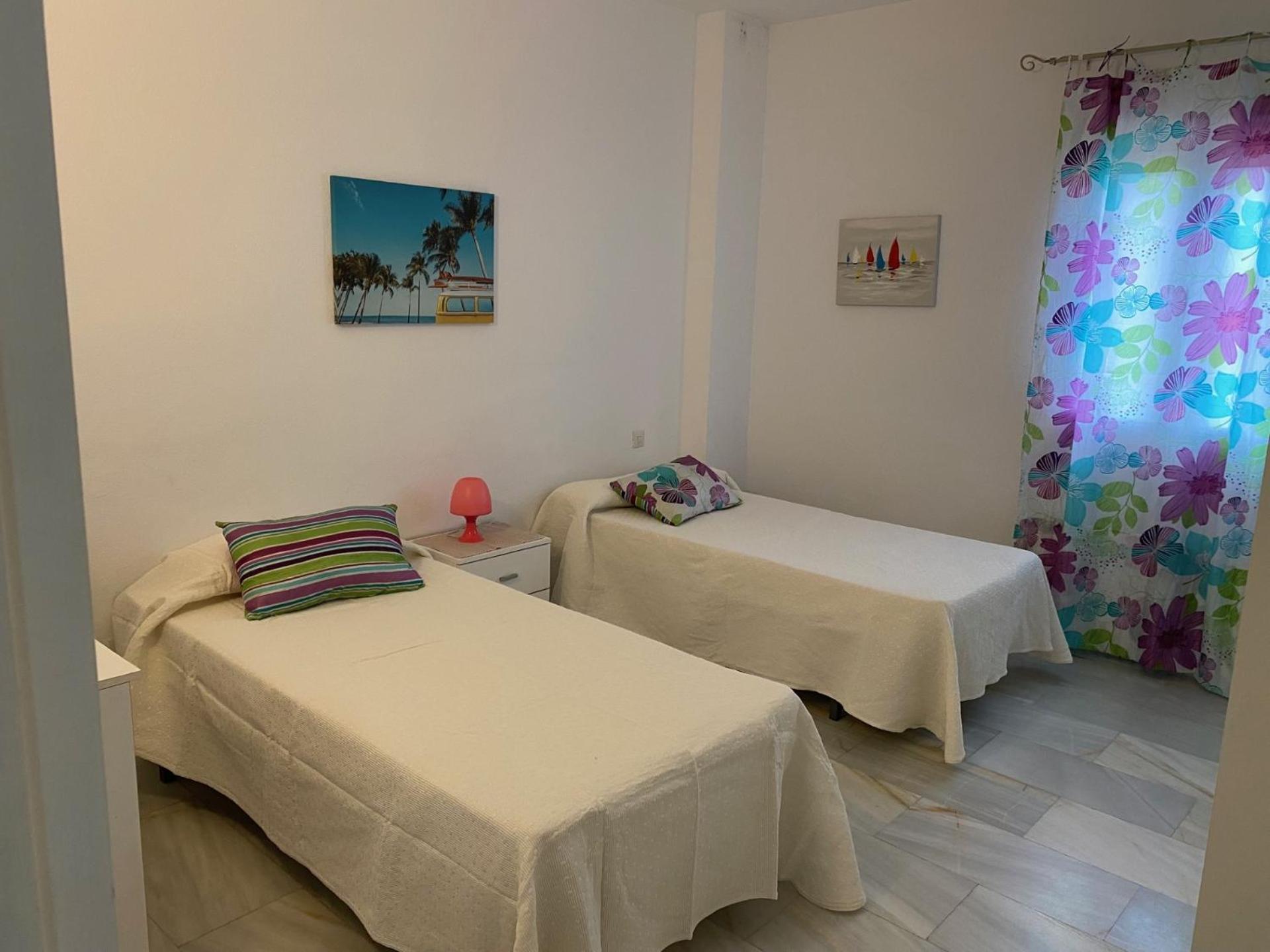 Bahia De Estepona Bagian luar foto
