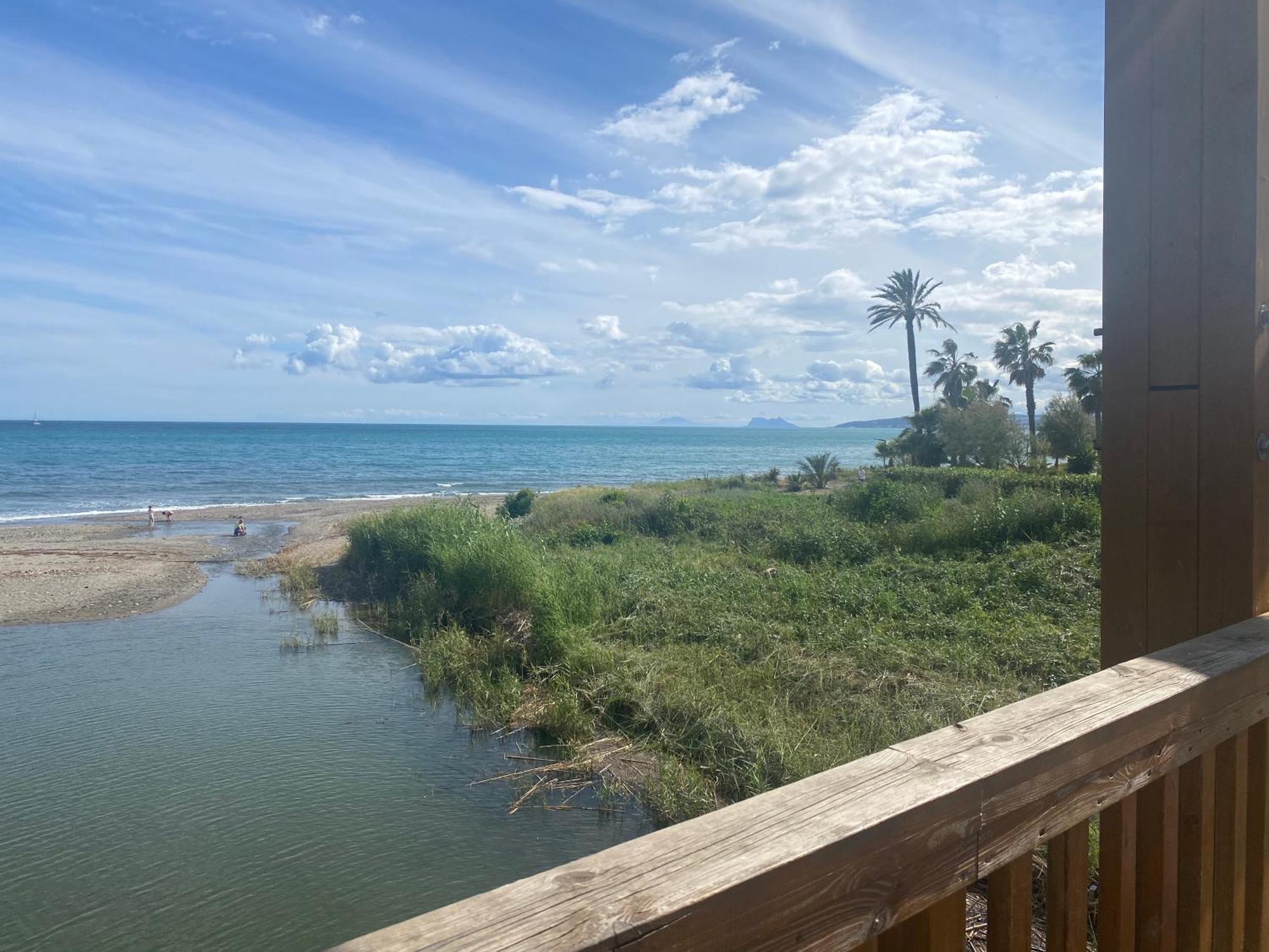 Bahia De Estepona Bagian luar foto